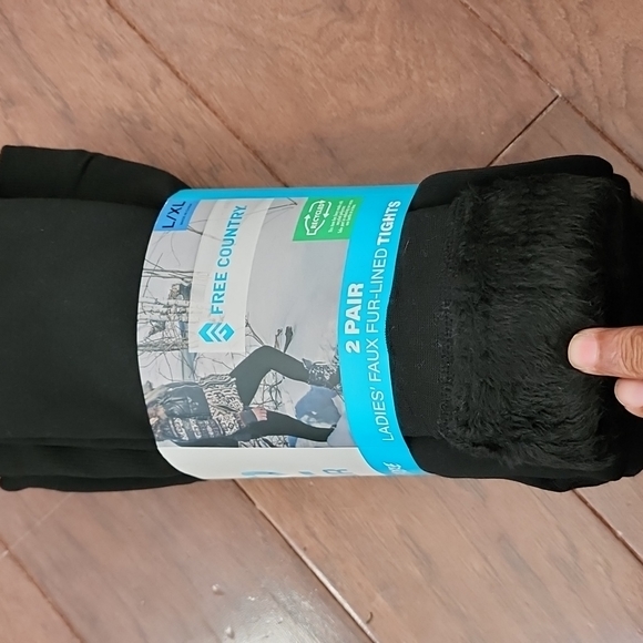 Free Country ladies faux fur-lined tights. Brand new with tags. Sizes M/L, L/XL. - Picture 9 of 12